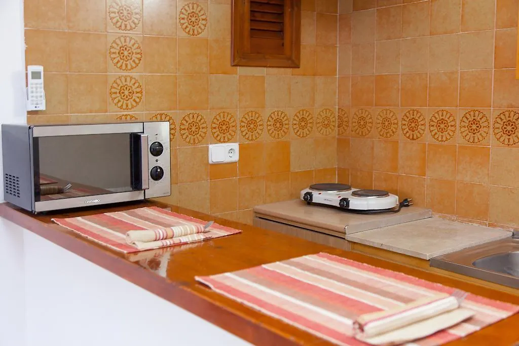 Aparthotel Apartamentos Puet San Antonio