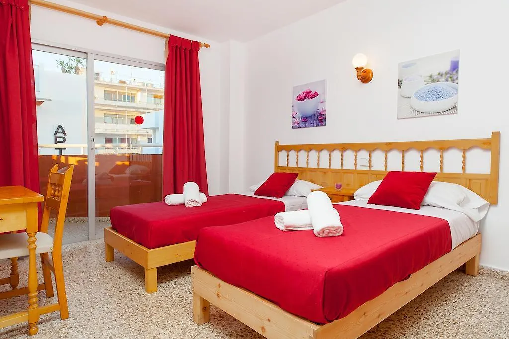 Apartamentos Puet San Antonio