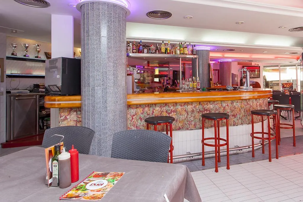 Aparthotel Apartamentos Puet San Antonio