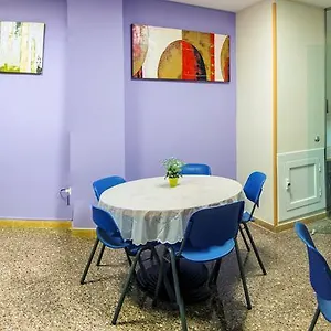 Residencia Sants Hostal Barcelona
