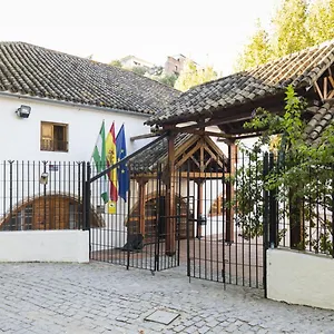 Juvenil Hostal El Bosque